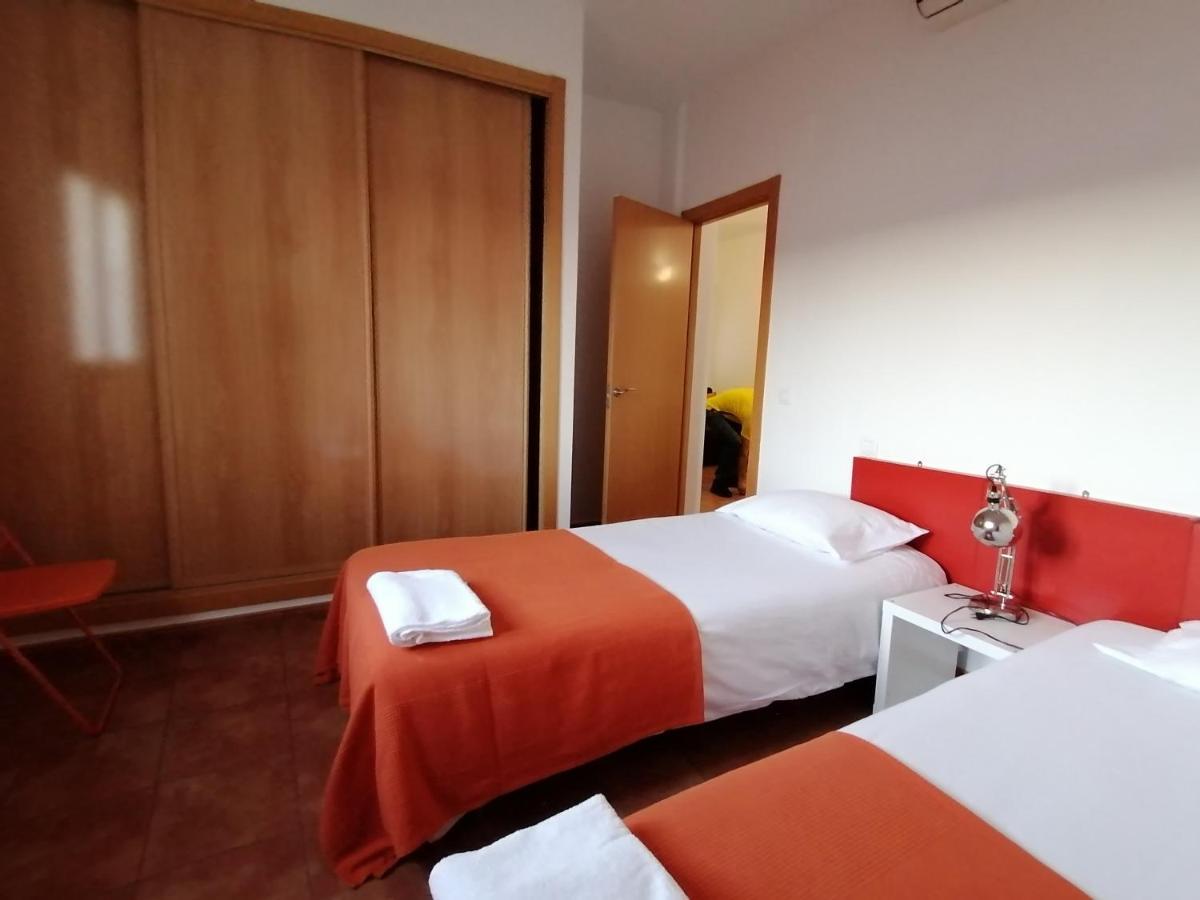 Apartamentos El Puente Madri Exterior foto