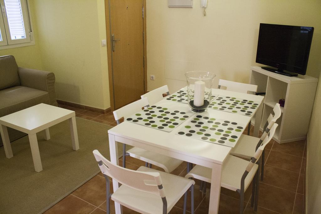 Apartamentos El Puente Madri Quarto foto